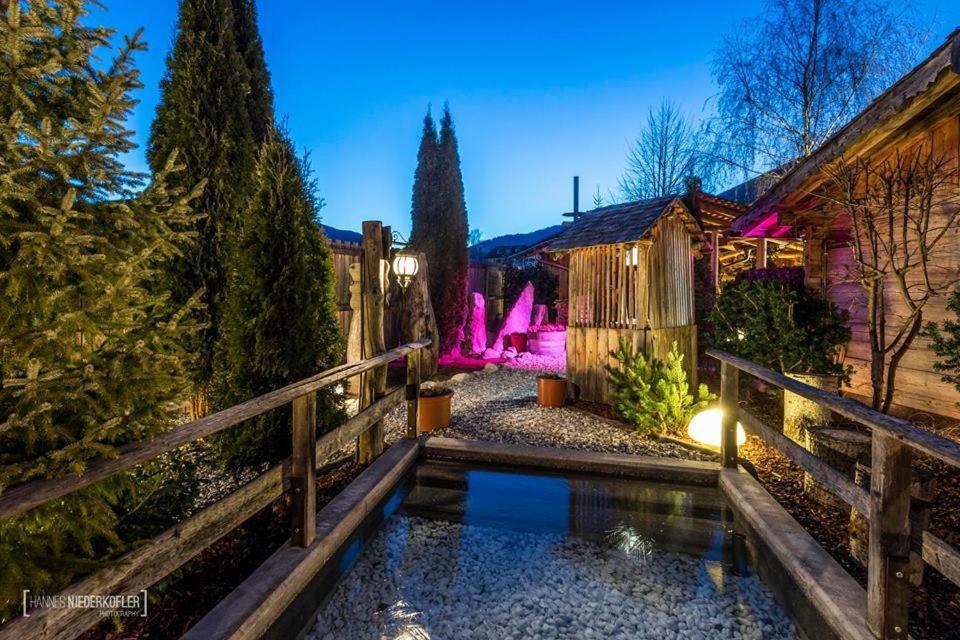 Alping Apartments Brunico Luaran gambar