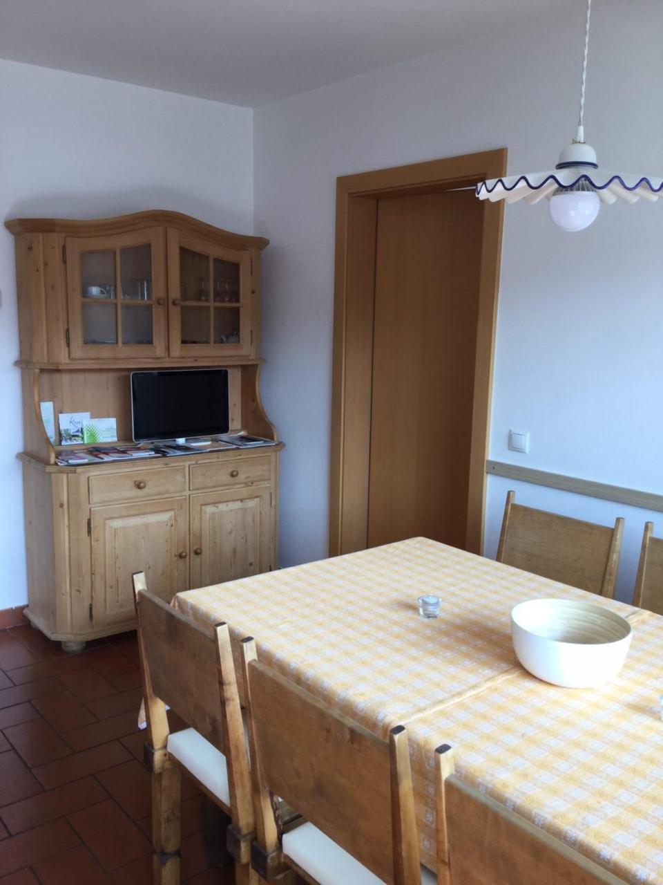 Alping Apartments Brunico Luaran gambar